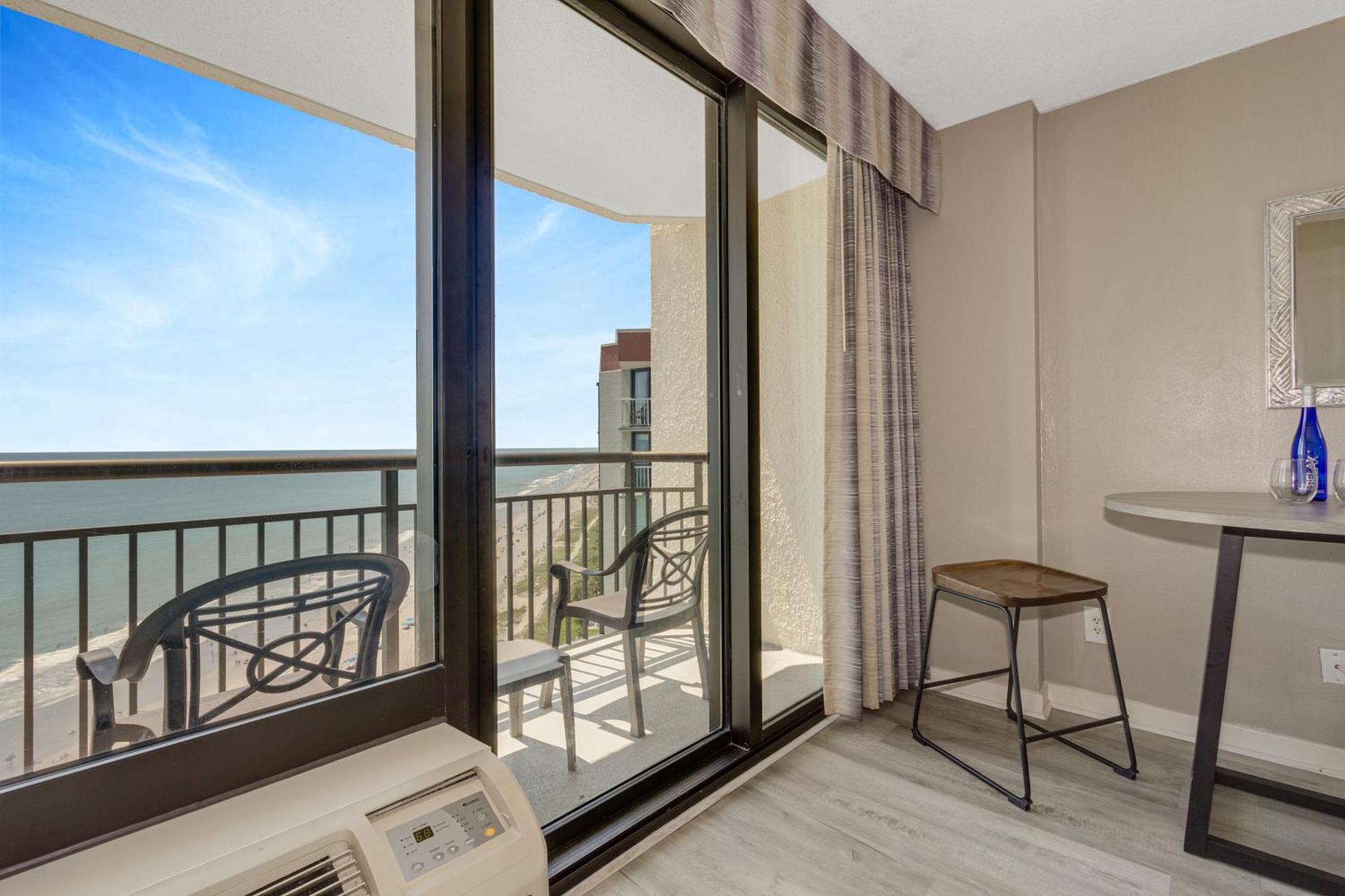 Oceanview Studio Escape With Beach Steps Away! 1828 Myrtle Beach Extérieur photo